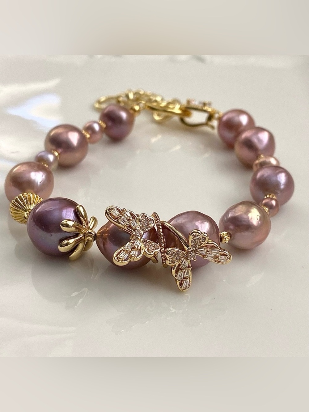 B151-Handmade High Quality Edison Pearl Butterfly Bracelet
